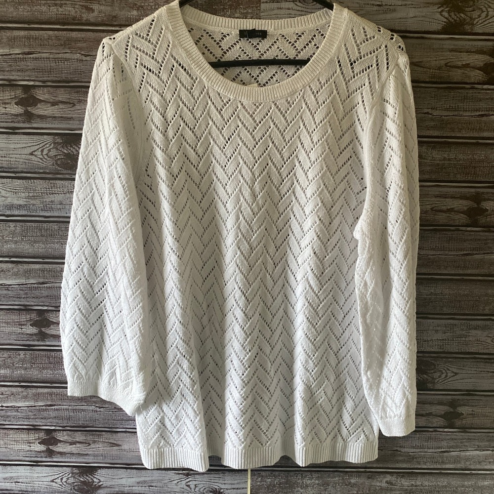 Talbots Women's Sweater Size XL White Perforated Long-Sleeved Cotton Linen NWT